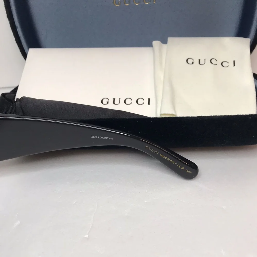 New Authentic Gucci is going to be your favorite for every day. Sunglasses